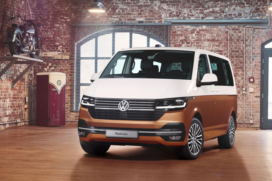  Volkswagen Multivan Bulli (T6.1) 2019 года  (фото 7 из 86)